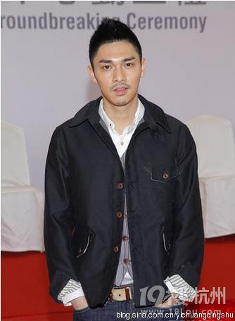 关维麟郑中基家世