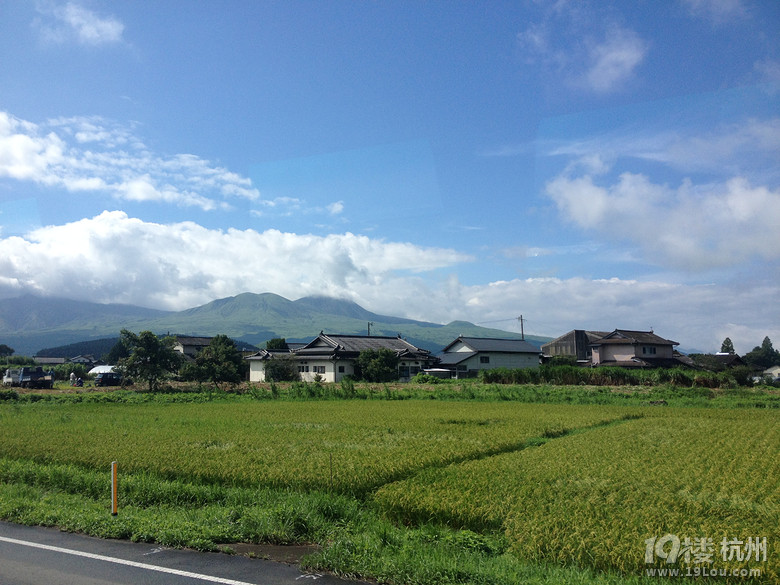 【和你在一起】魅力日本游—蓝天草原火山温泉（有图有真相）