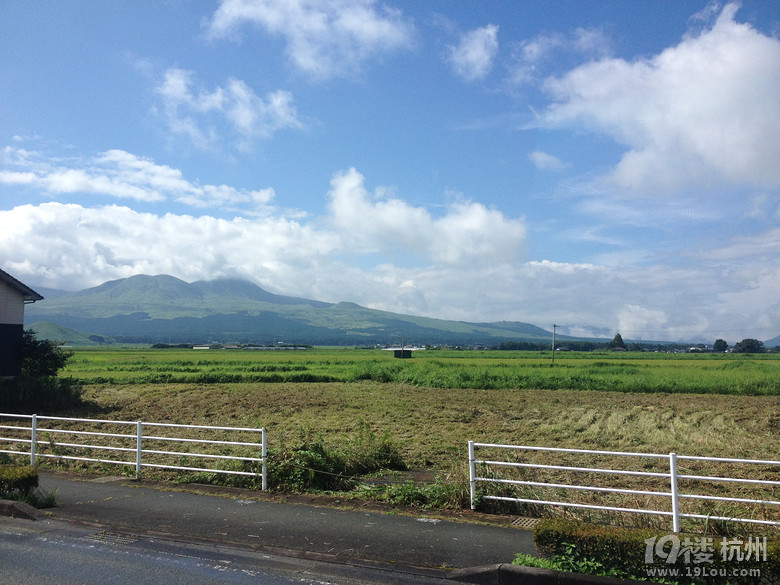 【和你在一起】魅力日本游—蓝天草原火山温泉（有图有真相）