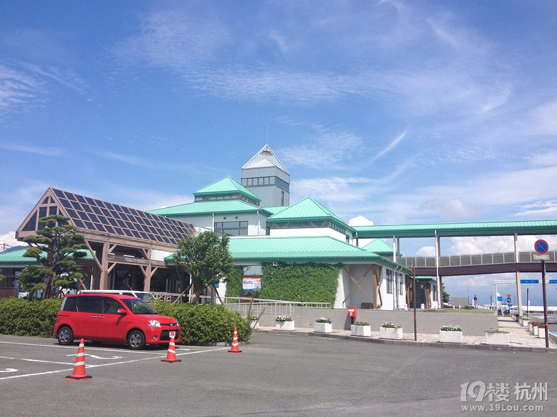 【和你在一起】魅力日本游—蓝天草原火山温泉（有图有真相）