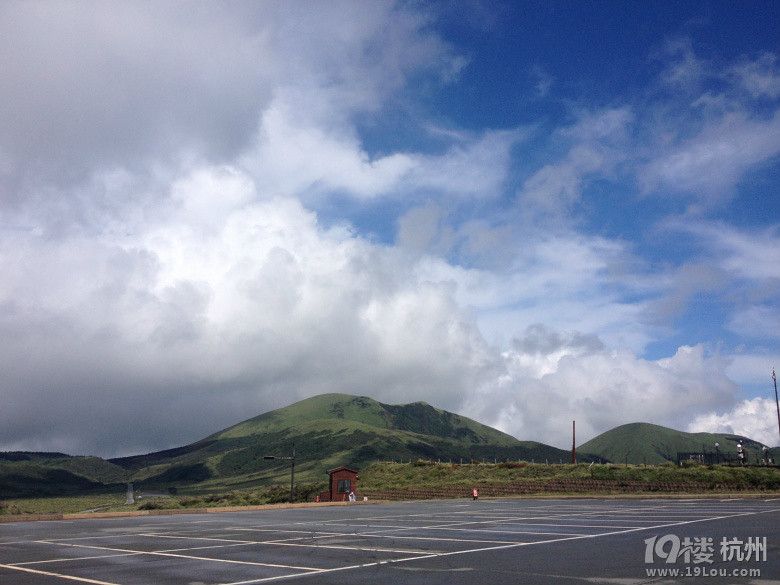 【和你在一起】魅力日本游—蓝天草原火山温泉（有图有真相）