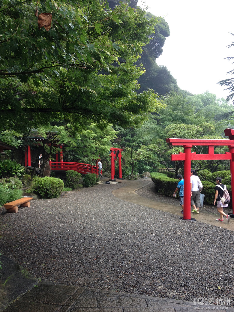 【和你在一起】魅力日本游—蓝天草原火山温泉（有图有真相）