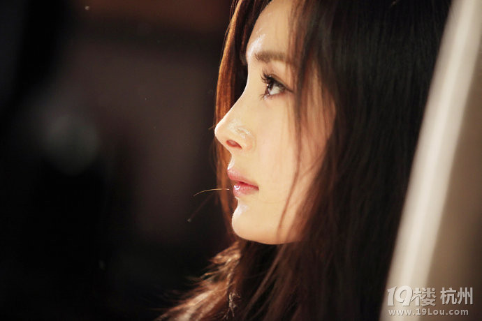 张柏芝侧脸照如少女领衔拥有完美侧脸的20大