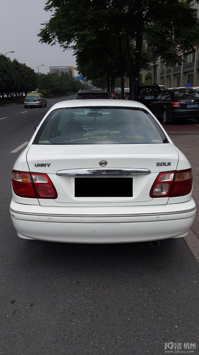 25000出售03年顶配尼桑阳光,诚心要的进~!