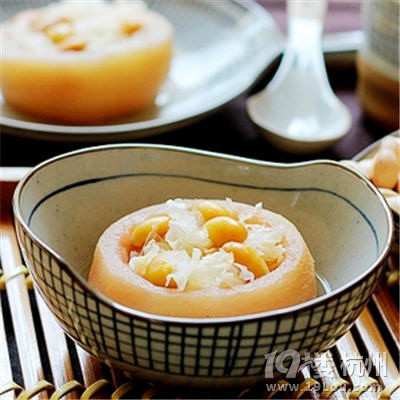 秋日美容润燥秘籍——6种养生水果羹食谱大收罗
