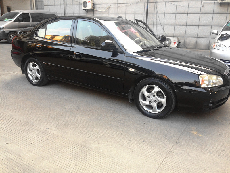 05年6月现代伊兰特 车况很好 保证没有事故