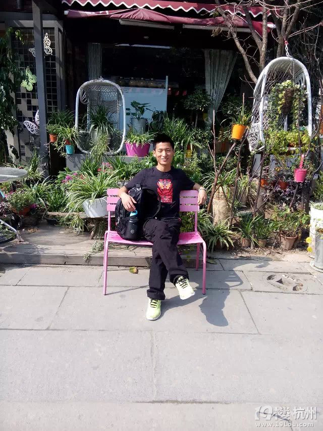 4B健康阳光创业男!急征婚!