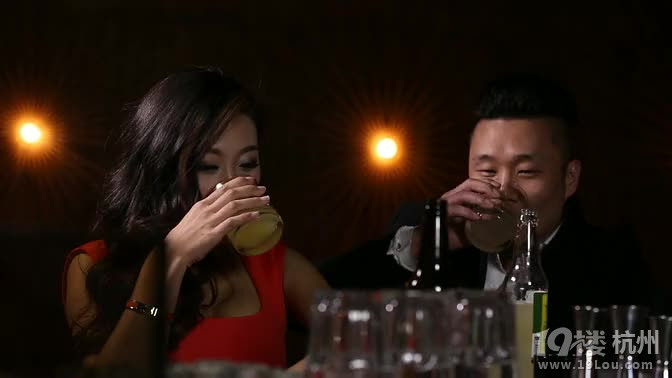 图解电影《再爱我一次·逆爱》老公外遇害老婆