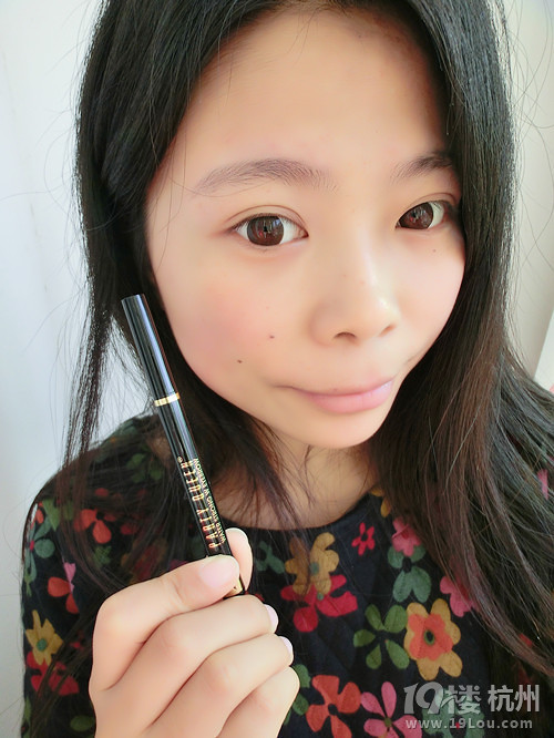 【圣誕妝容穿搭】年底聚會扎堆 排隊吸晴妝容