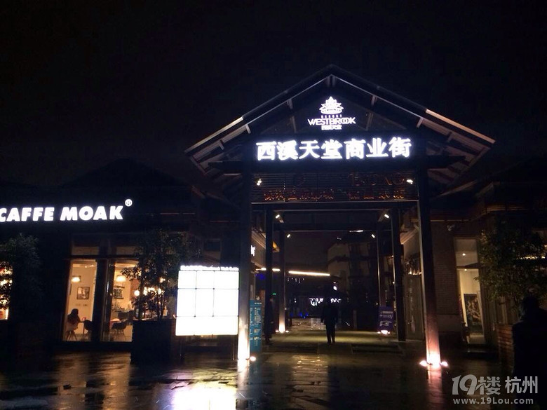 【美食排行榜第39期】 盘点好吃到飞起来的巧克力蛋糕