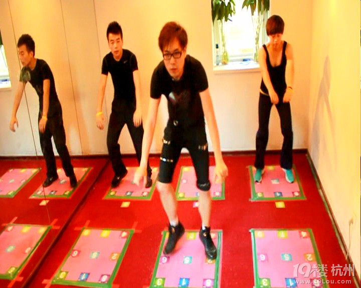 送福利啦!郑多燕赵奕然有氧减肥操无私奉献,只