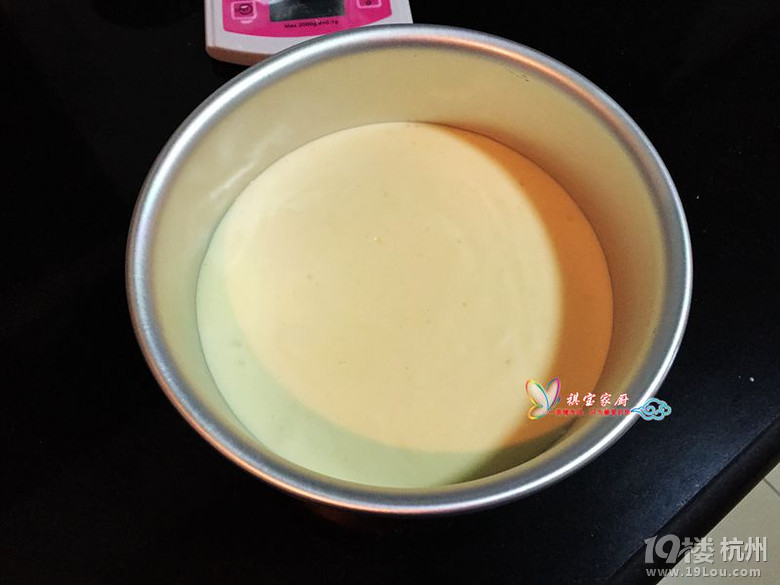 【情人節(jié)】隨手做了個小奶油蛋糕