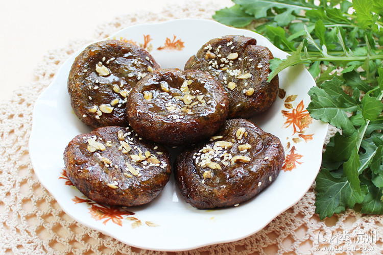 芽麦塌饼清甜软糯却不黏嘴满口的草头清香