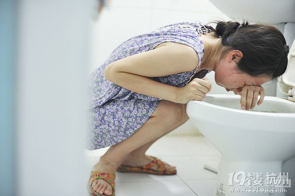丈夫用照片記錄老婆的辛苦10個月,感動千萬網(wǎng)友��!