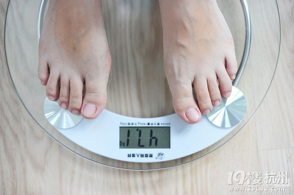 丈夫用照片記錄老婆的辛苦10個月,感動千萬網(wǎng)友!!