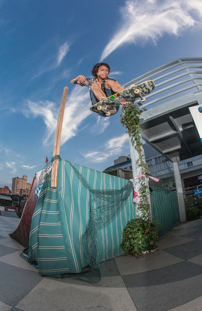 分享一下去年拍摄的极限运动图片