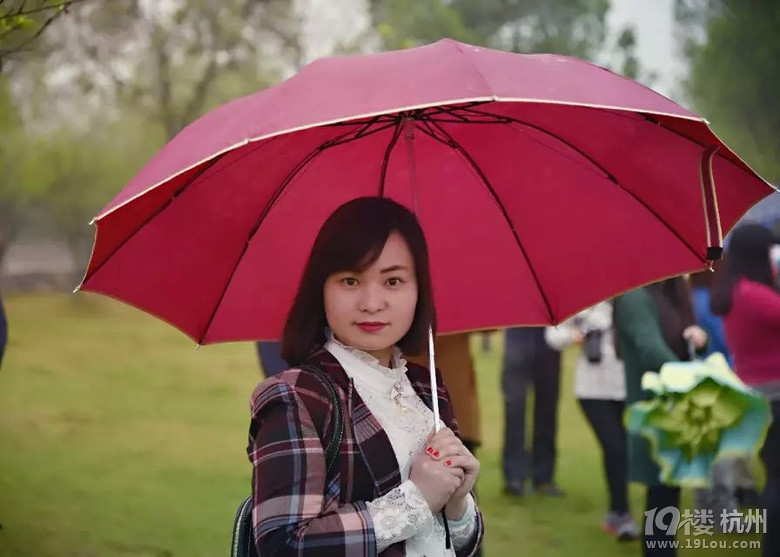 【春暖花开】小时候想成为一代侠女,长大后成