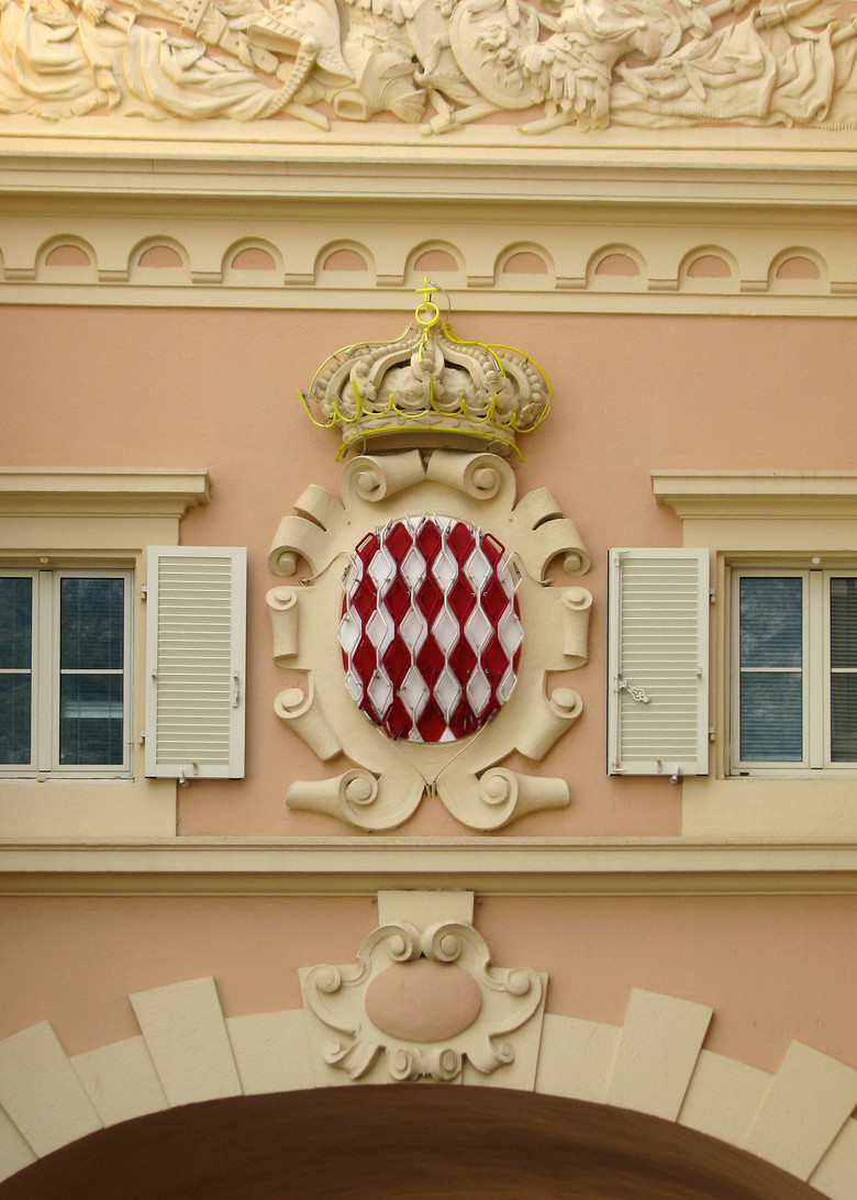 王子宫殿-摩纳哥国徽