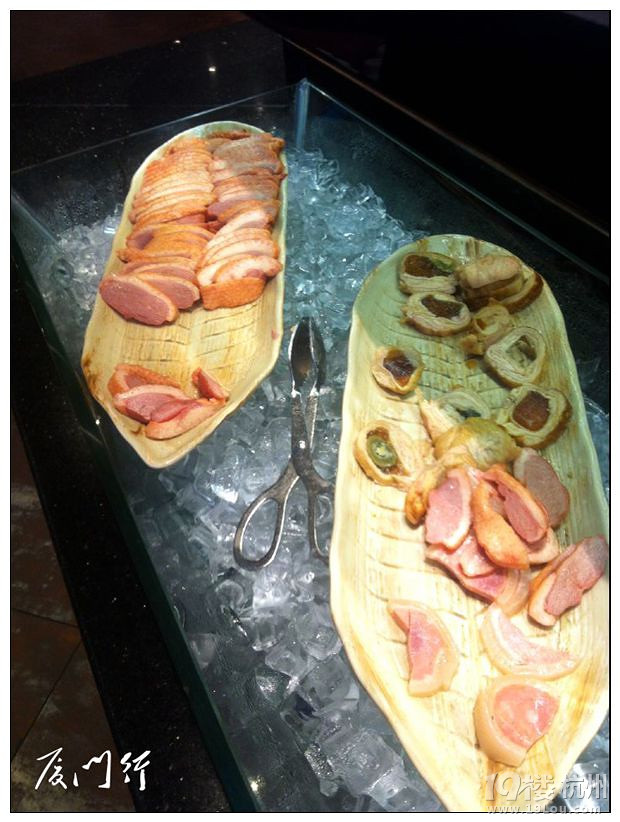 ů_  ڏBT