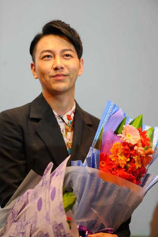 《奔跑吧小凡》首映 主持人陈欢圆电影梦