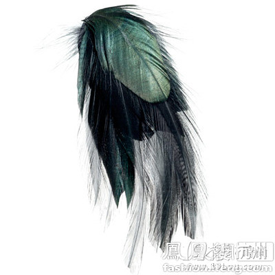 煙熏妝亮甲油 這12種美妝錯誤要避開