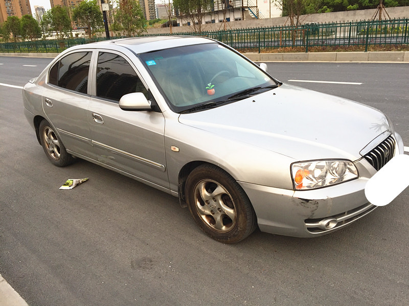 04年9月现代伊兰特 4s店置换私家一手车