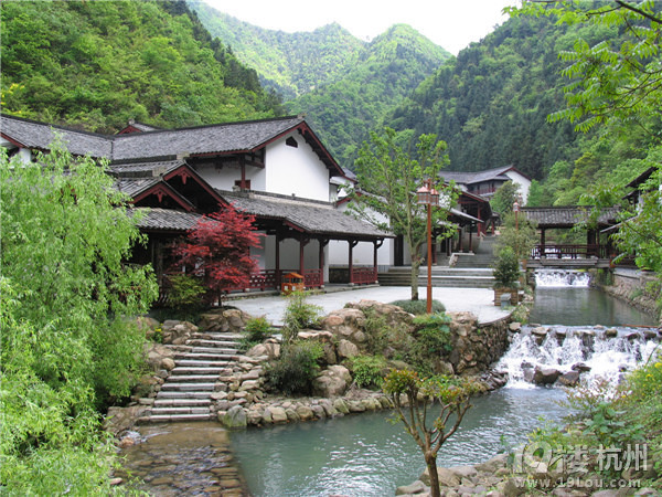 养生度假      旅游去哪儿     桐庐天子地