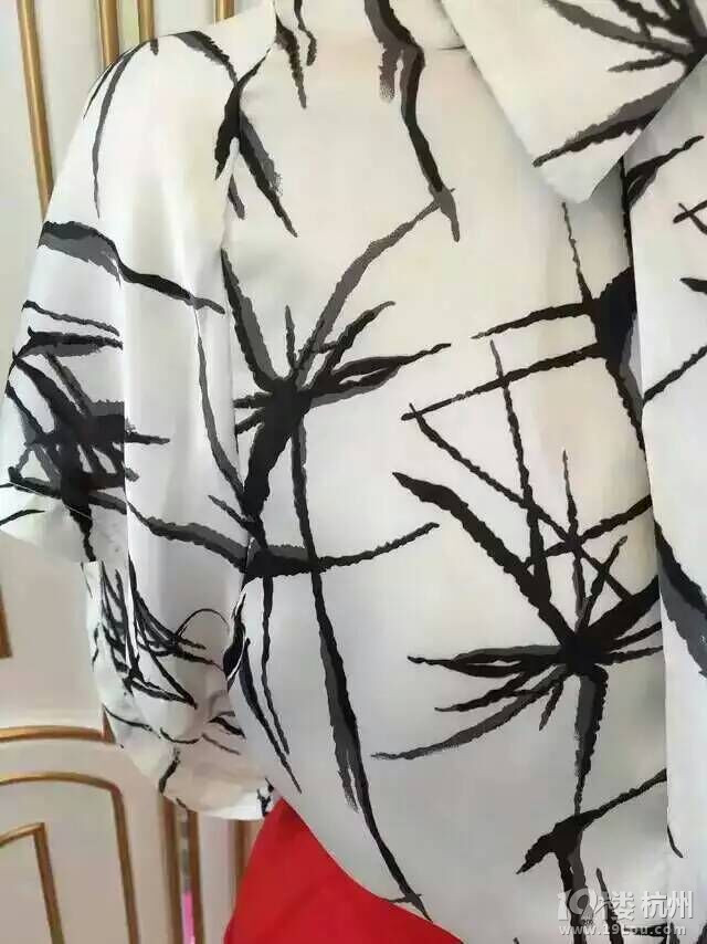 【Alice名品的搭配记】时尚与潮流的搭配