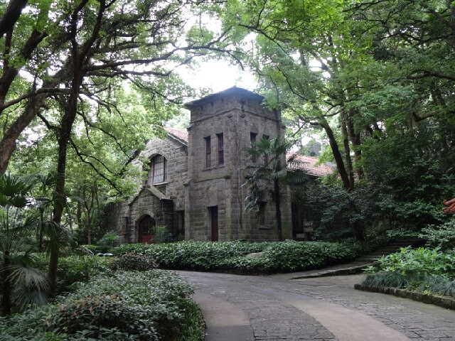 《浙大·之江校区》