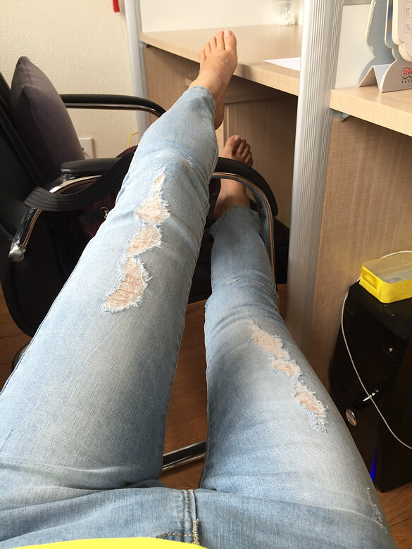 [晒美腿大赛]一大波大长腿.