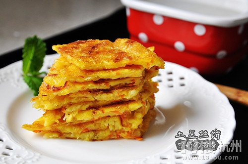 【雪妈厨房】落胃贴心的土豆丝饼