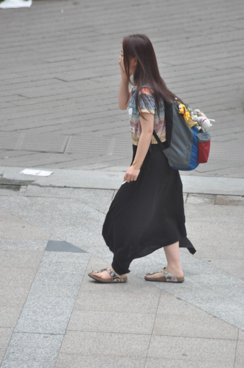街拍路人《女》-边走边拍-手机随手拍-杭州19楼