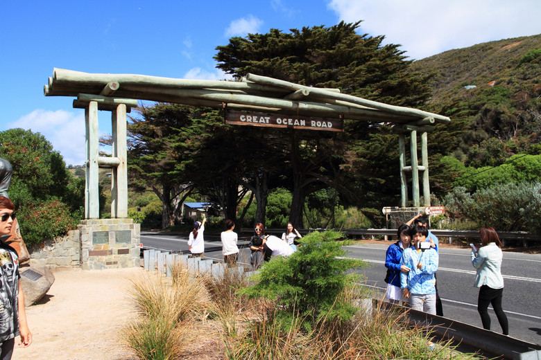 澳大利亚墨尔本的著名景点大洋路十二门徒