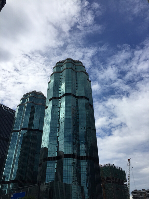 今日空气质量优,天空很通透,温度3