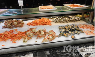 吃自助餐的最佳顺序，让你扶墙进，扶墙出！