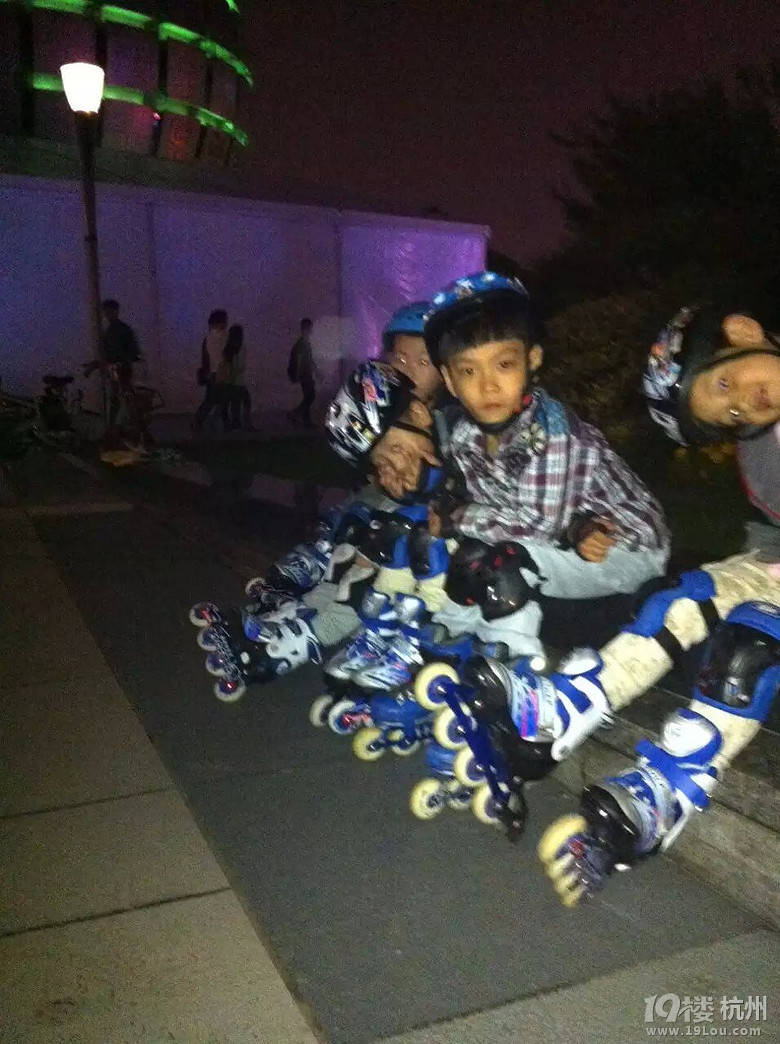 时光轮滑俱乐部