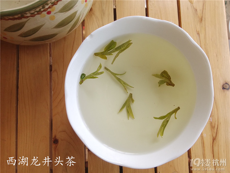 不舍得喝龍井 ——僅漂幾葉也足矣