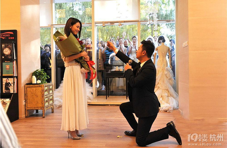 跟着电视剧学求婚 分分钟帮你长姿势