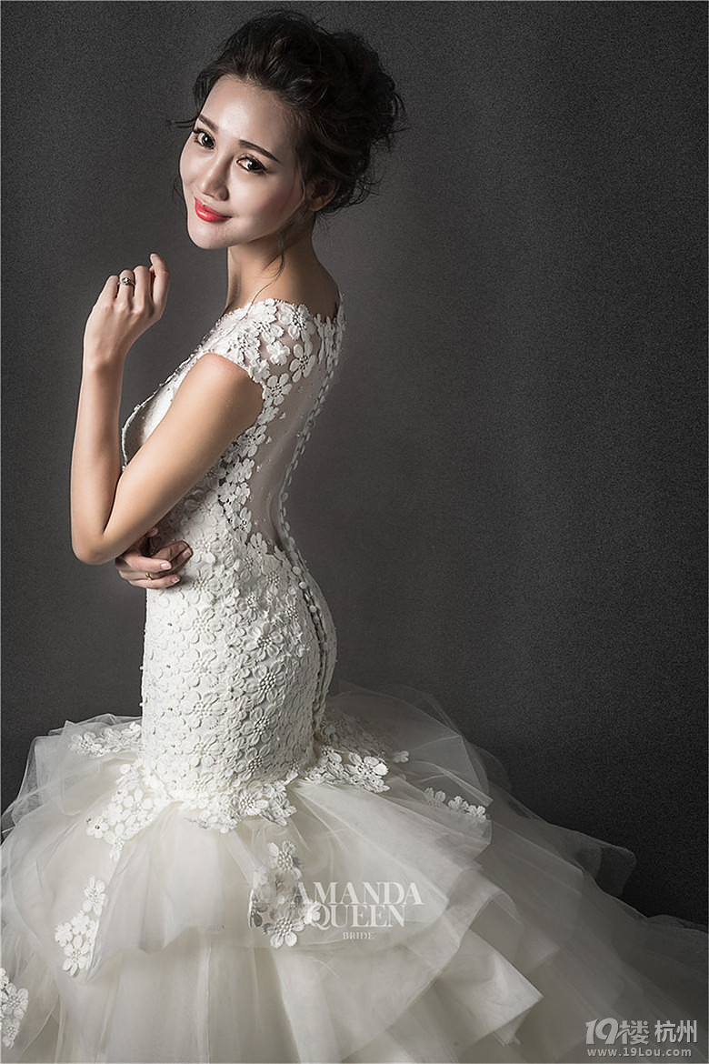 amandaqueen 大女子主义哈哈就是想要女王范儿