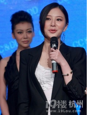 娱乐圈整容失败案例 11位女星越整越丑