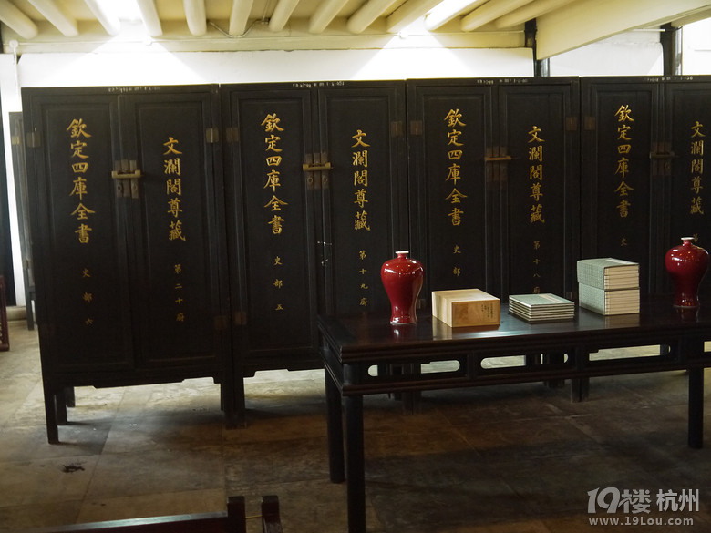 漫步杭州西湖断桥白堤苏堤一日行