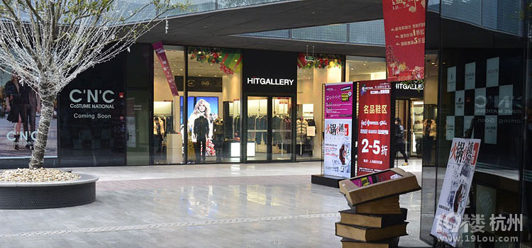 19ǿuք(chung)м X³ɰ֮WR˹վ _п