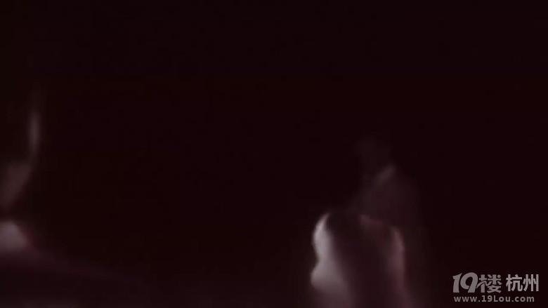 图解电影《26种新死法》那肉,一点一点割下来