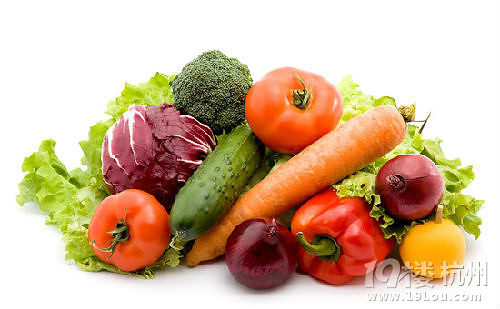 尿结石吃什么好?尿路通畅靠饮食!