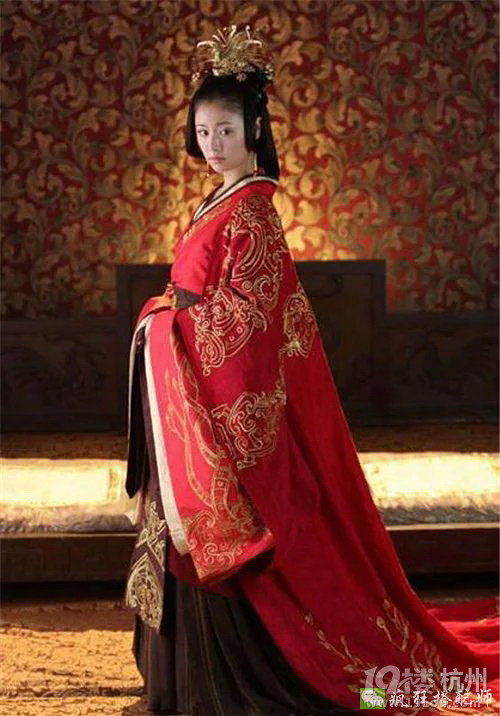 紫薇不老,變身時尚版“凍齡女神”!