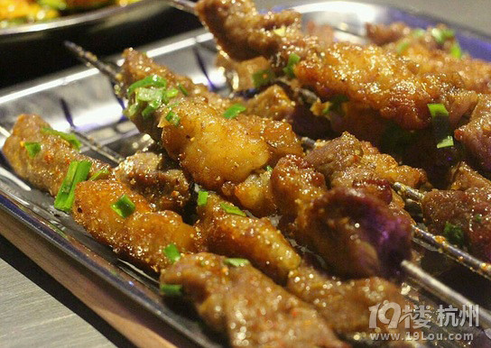 【7隊】帶病堅持的美食之路~