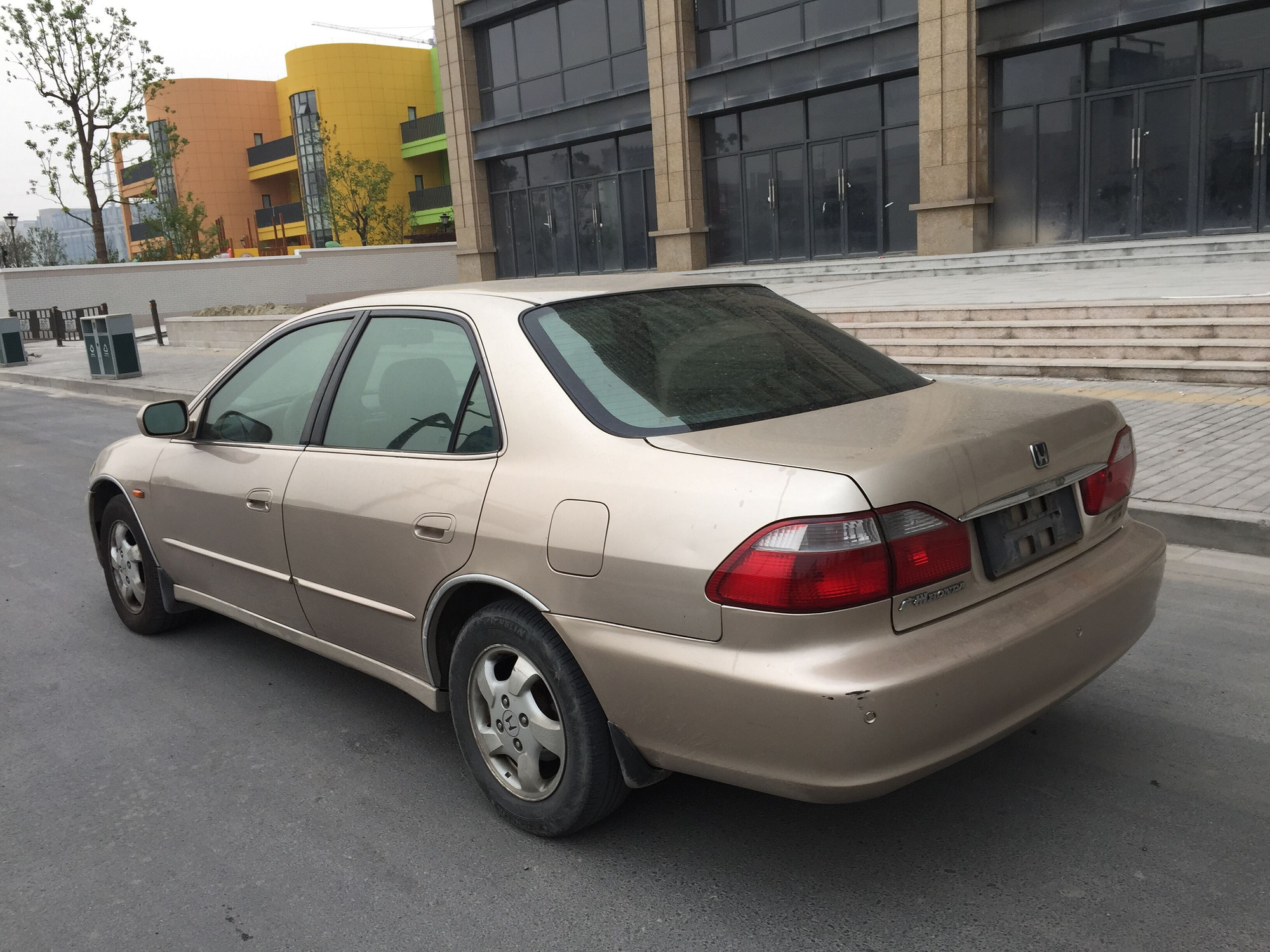 01年7月本田雅阁2.3自动豪华天窗