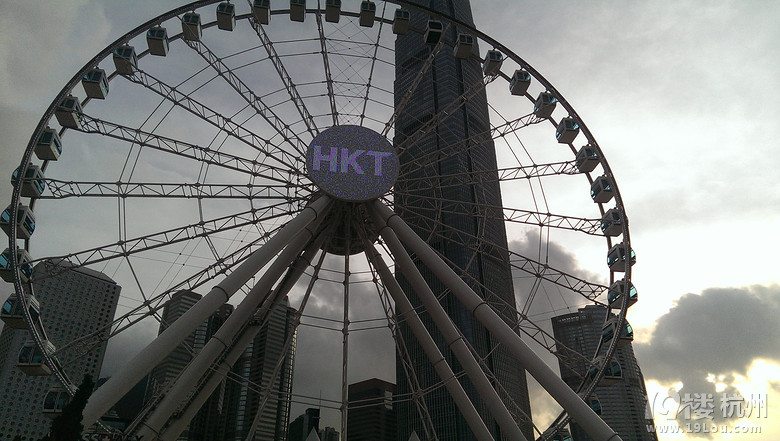 游香港荔园,摩天轮,夜景,买钻戒和化妆品