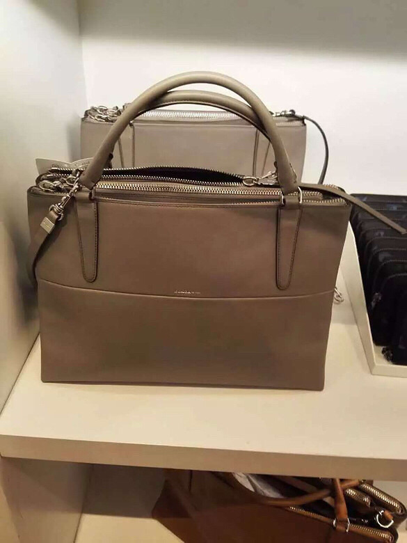 加拿大劳工节 我直播呢