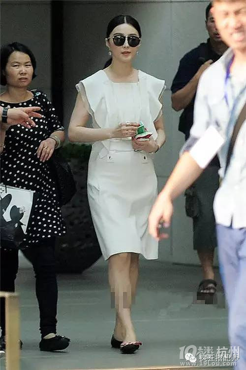 李晨為冰冰慶生,她是粉色少女還是時尚女王?